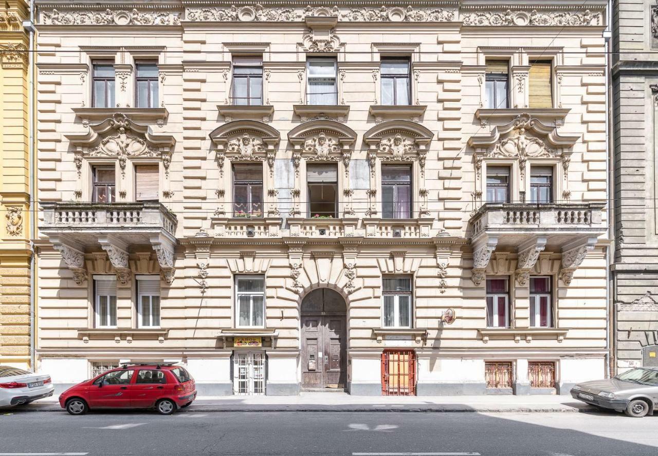 Izabella Home Budapest Exterior foto